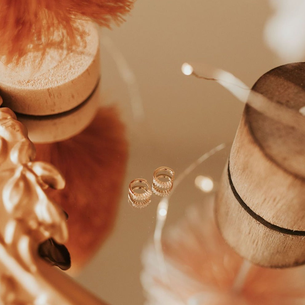 Ivy Diamond Hoops - WonderingCloth