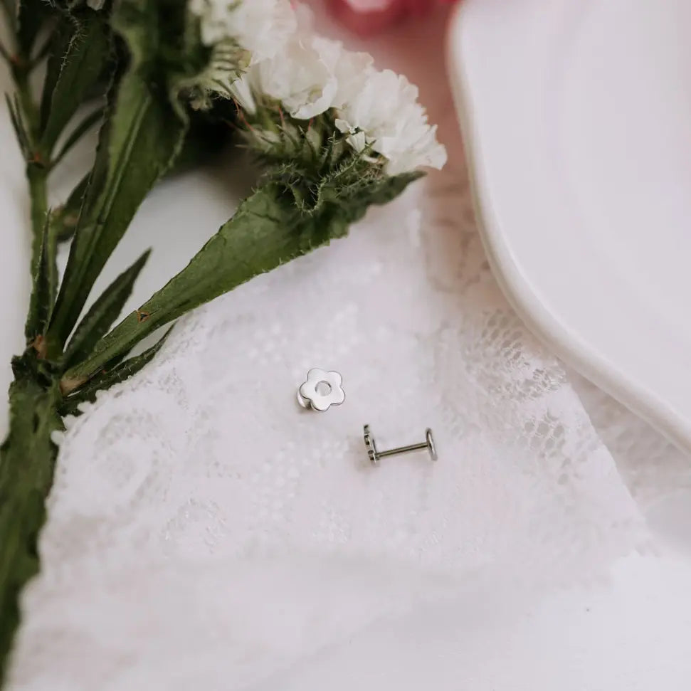 Flower Flat Back Studs - WonderingCloth