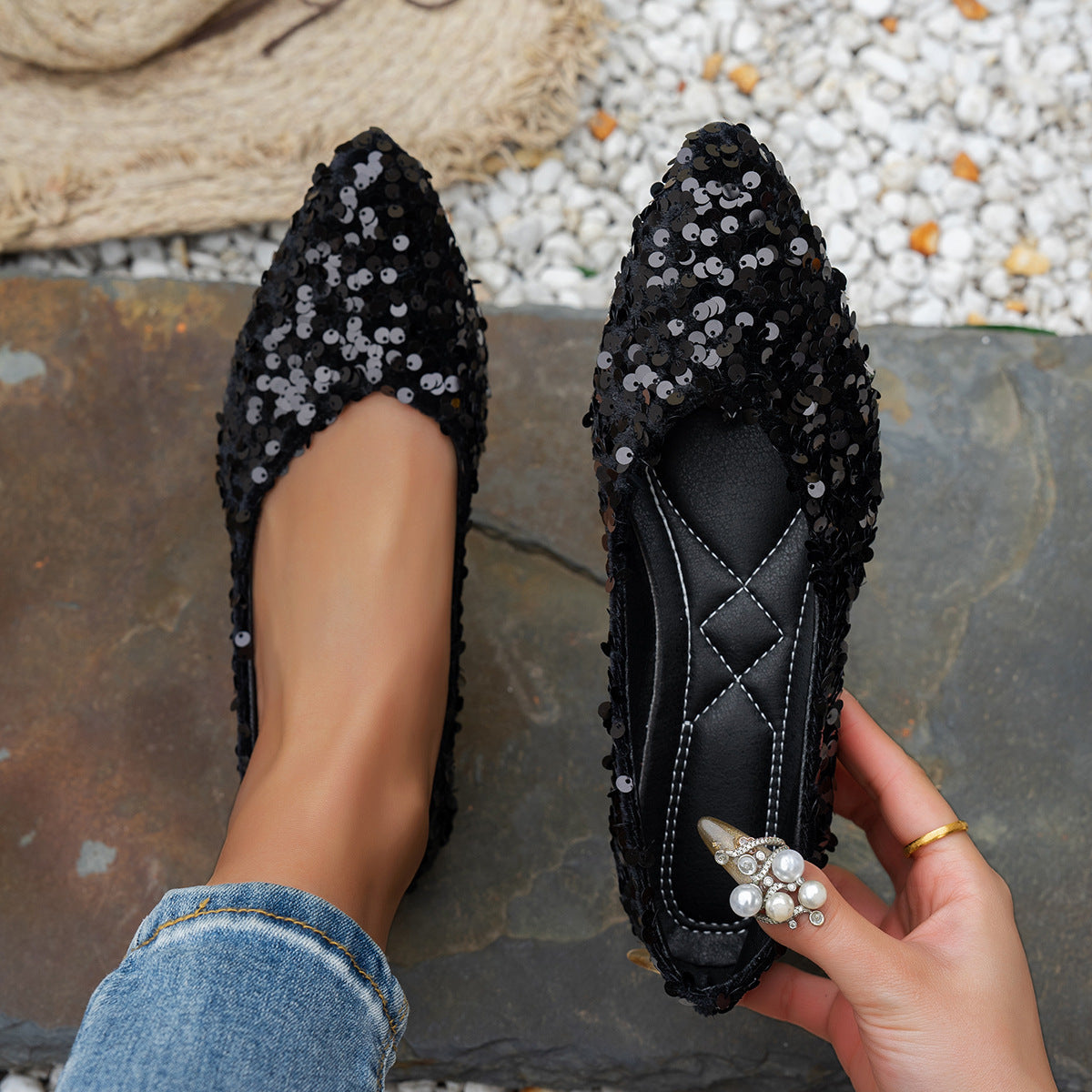 Women’s Pointed-Toe Flat Casual Shoes – Stylish Everyday Sneakers - WonderingCloth