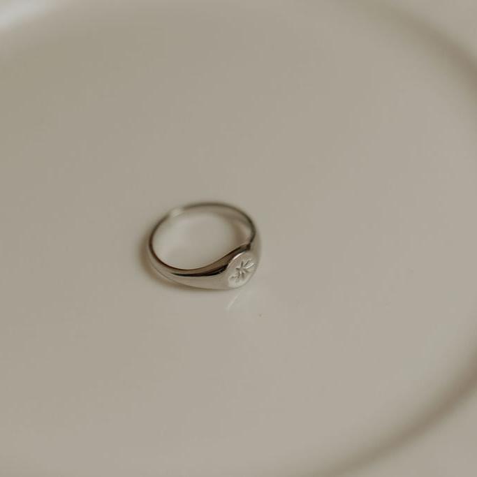 North Star Ring - WonderingCloth