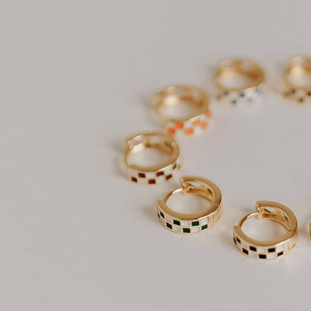 Green & White Checkered Hoops - WonderingCloth