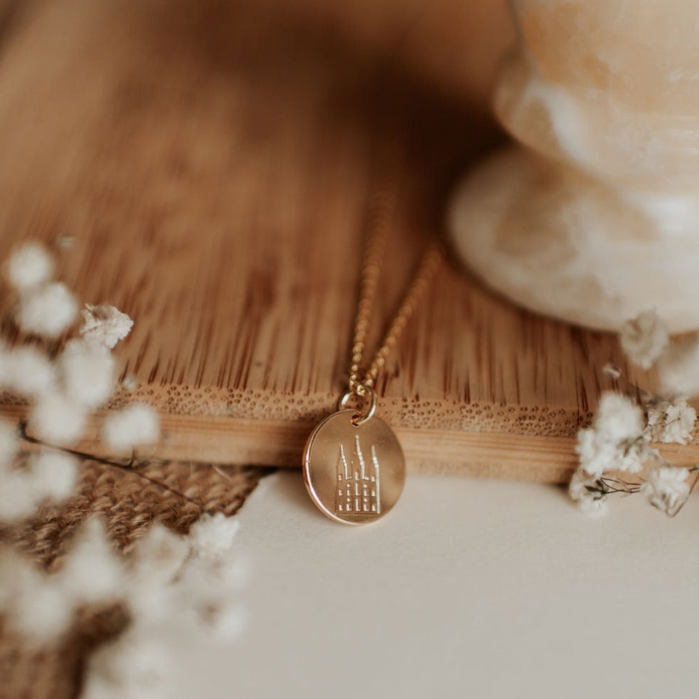 Salt Lake Temple Necklace - WonderingCloth