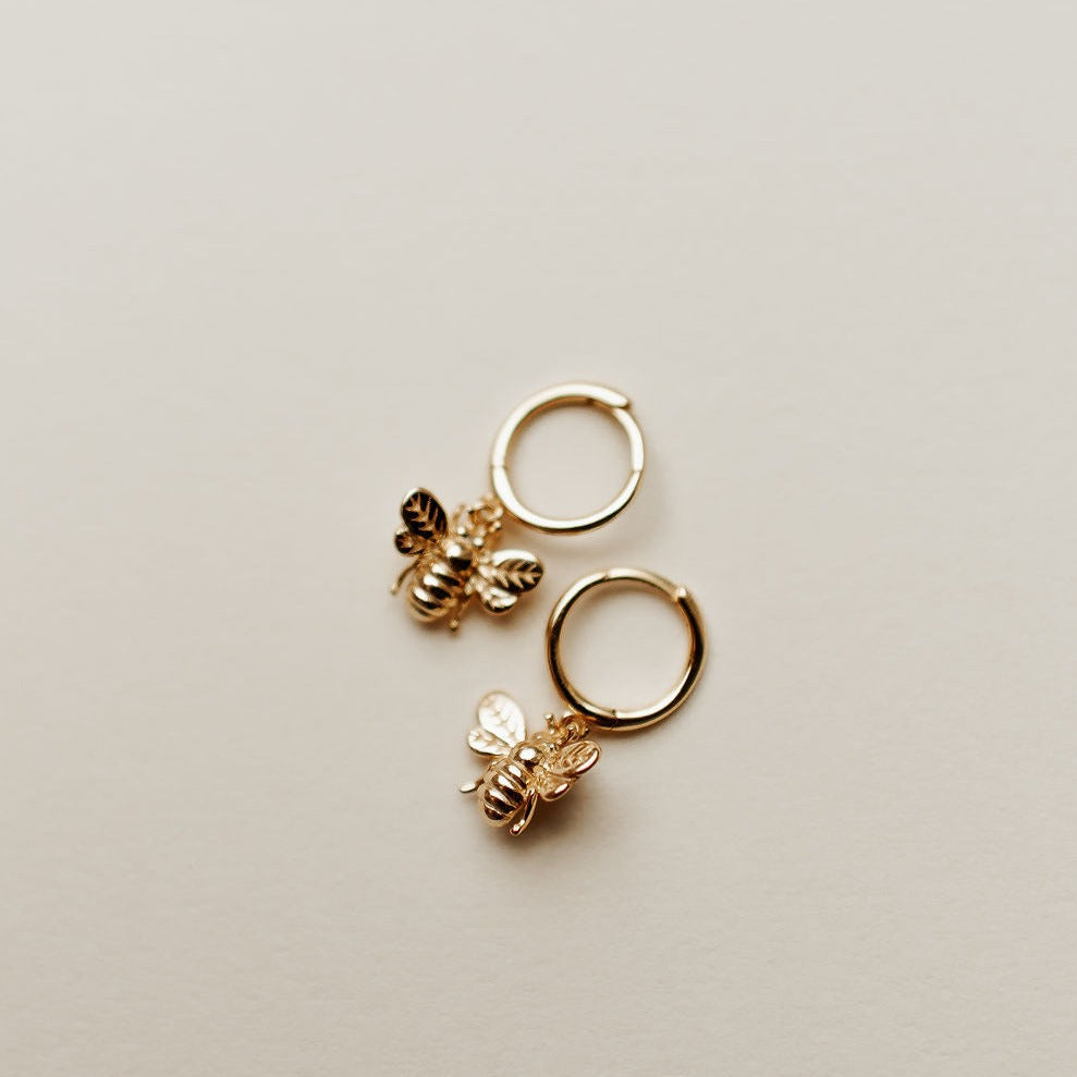 Honey Bee Hoops - WonderingCloth