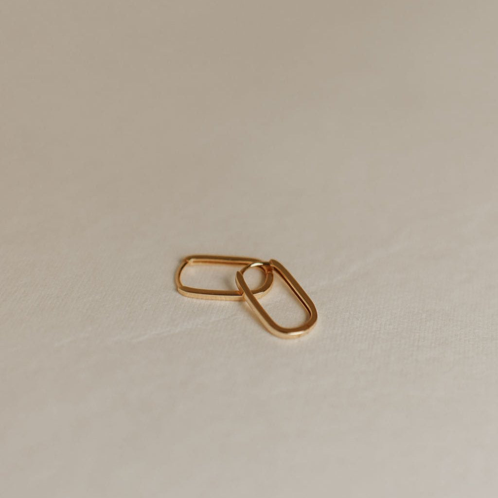 Avery Gold Hoops - WonderingCloth