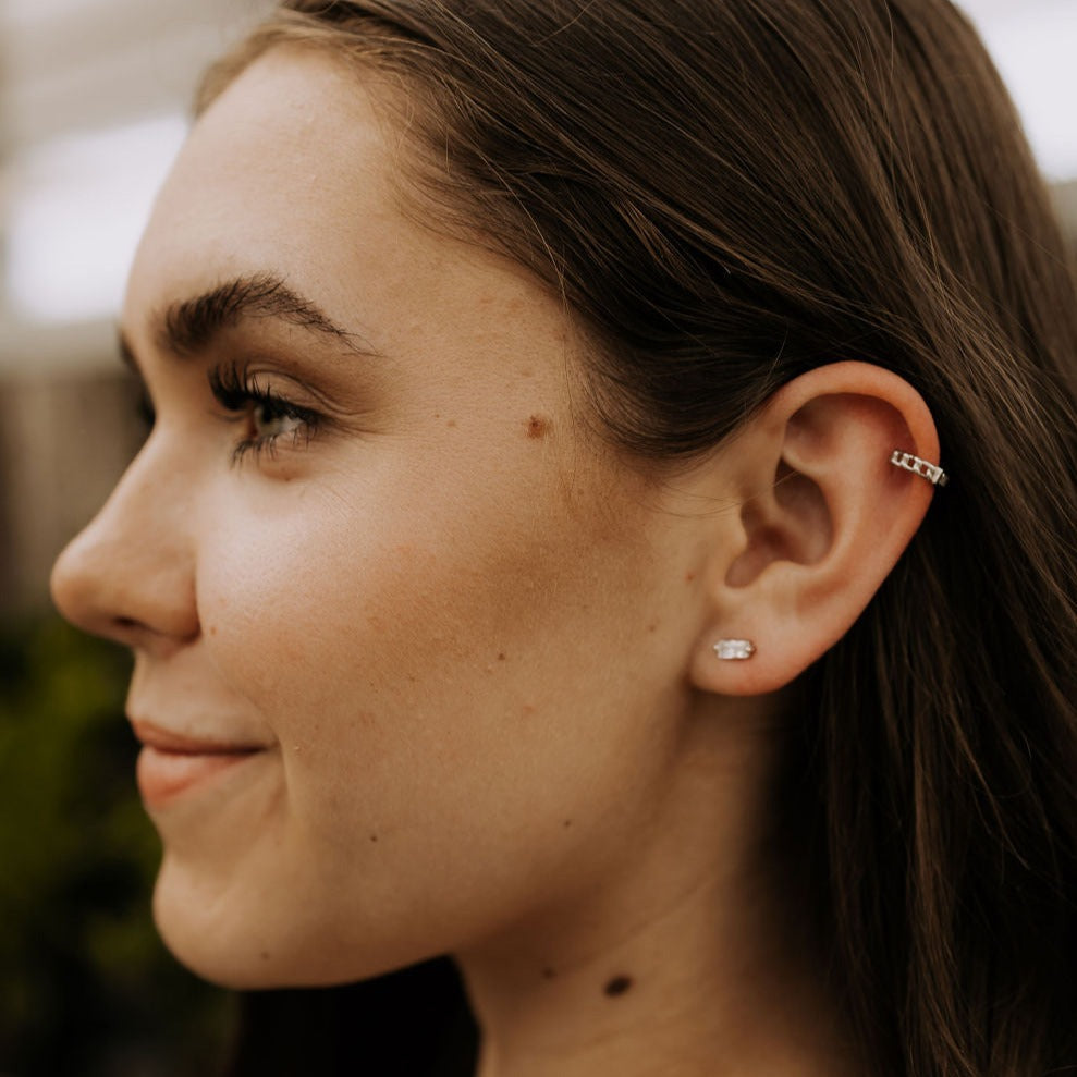 Sophie Baguette Diamond Ear Cuff - WonderingCloth