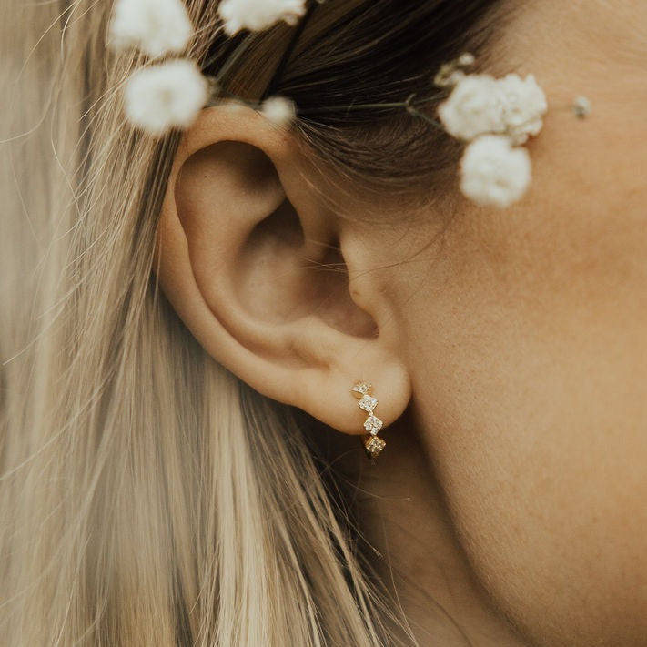 Alice Diamond Hoops - WonderingCloth
