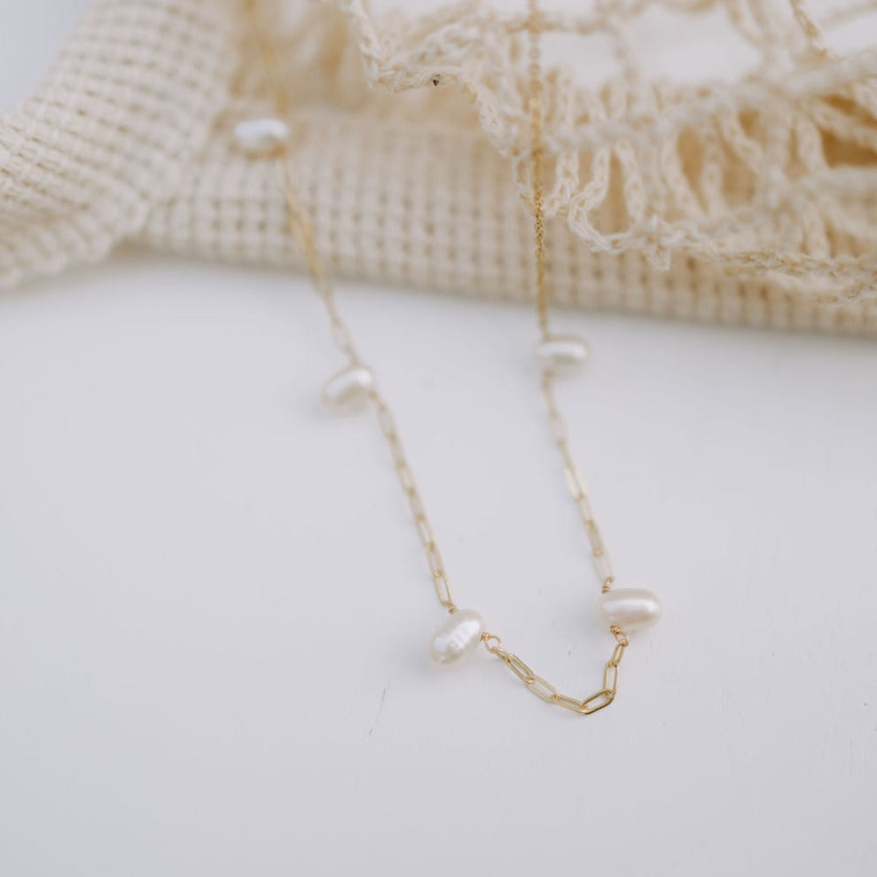 Adelaide Pearl Necklace - WonderingCloth