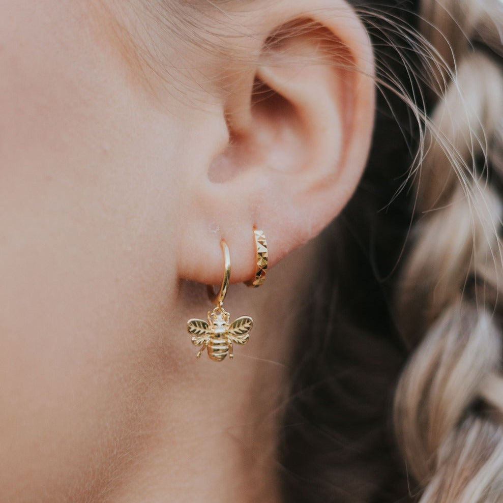 Honey Bee Hoops - WonderingCloth