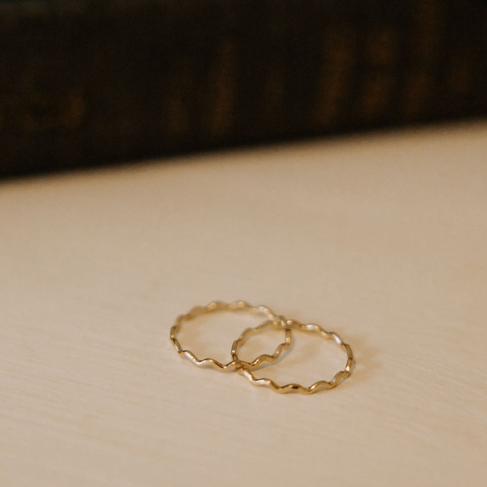 Stevie Gold Filled Wave Ring - WonderingCloth