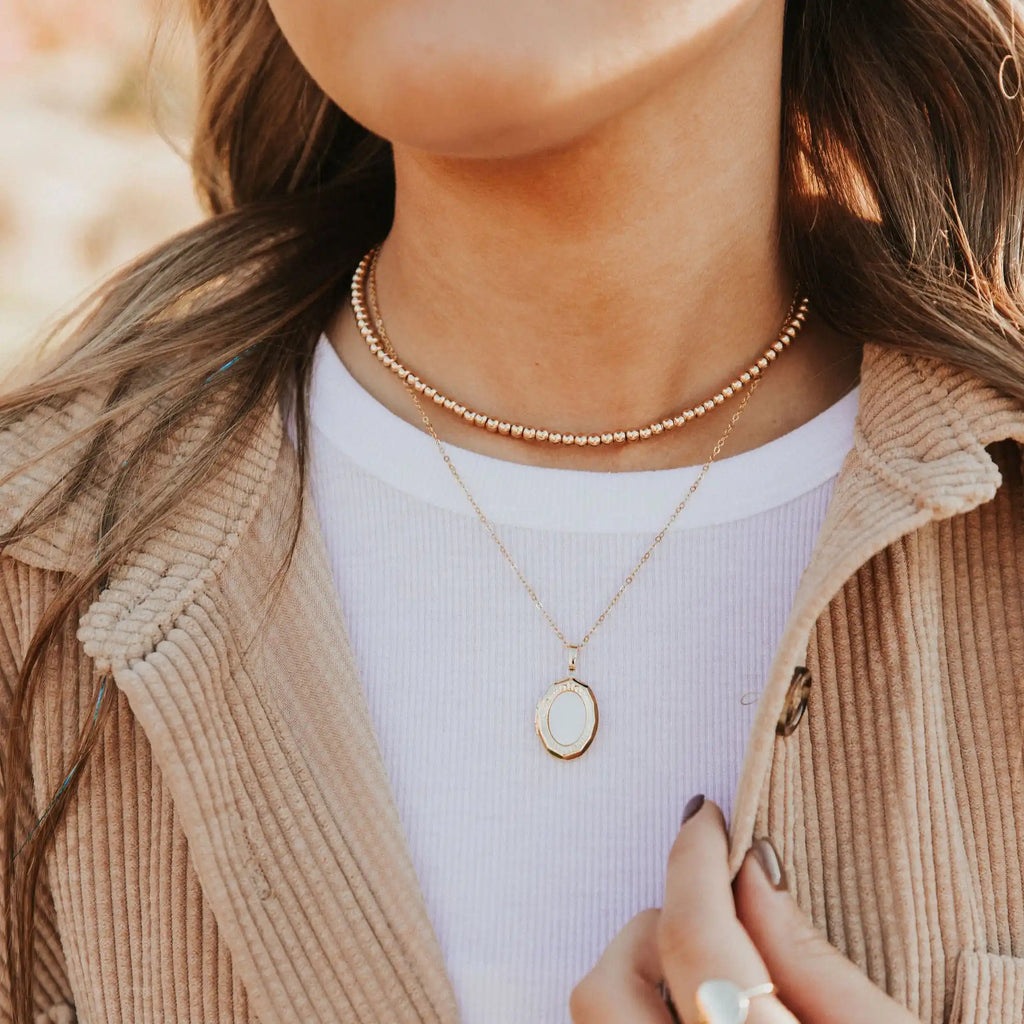 Isabelle Locket Necklace - WonderingCloth
