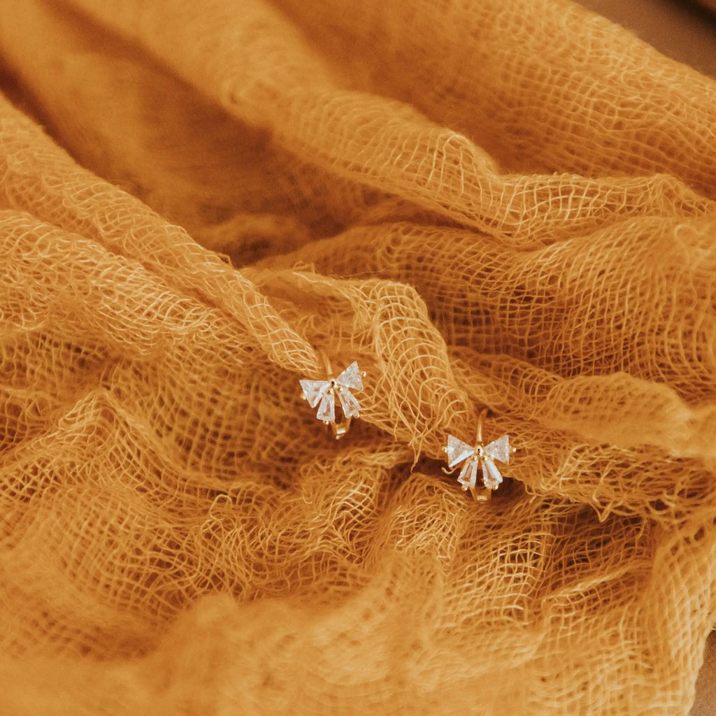 Lucy Diamond Bow Hoops - WonderingCloth