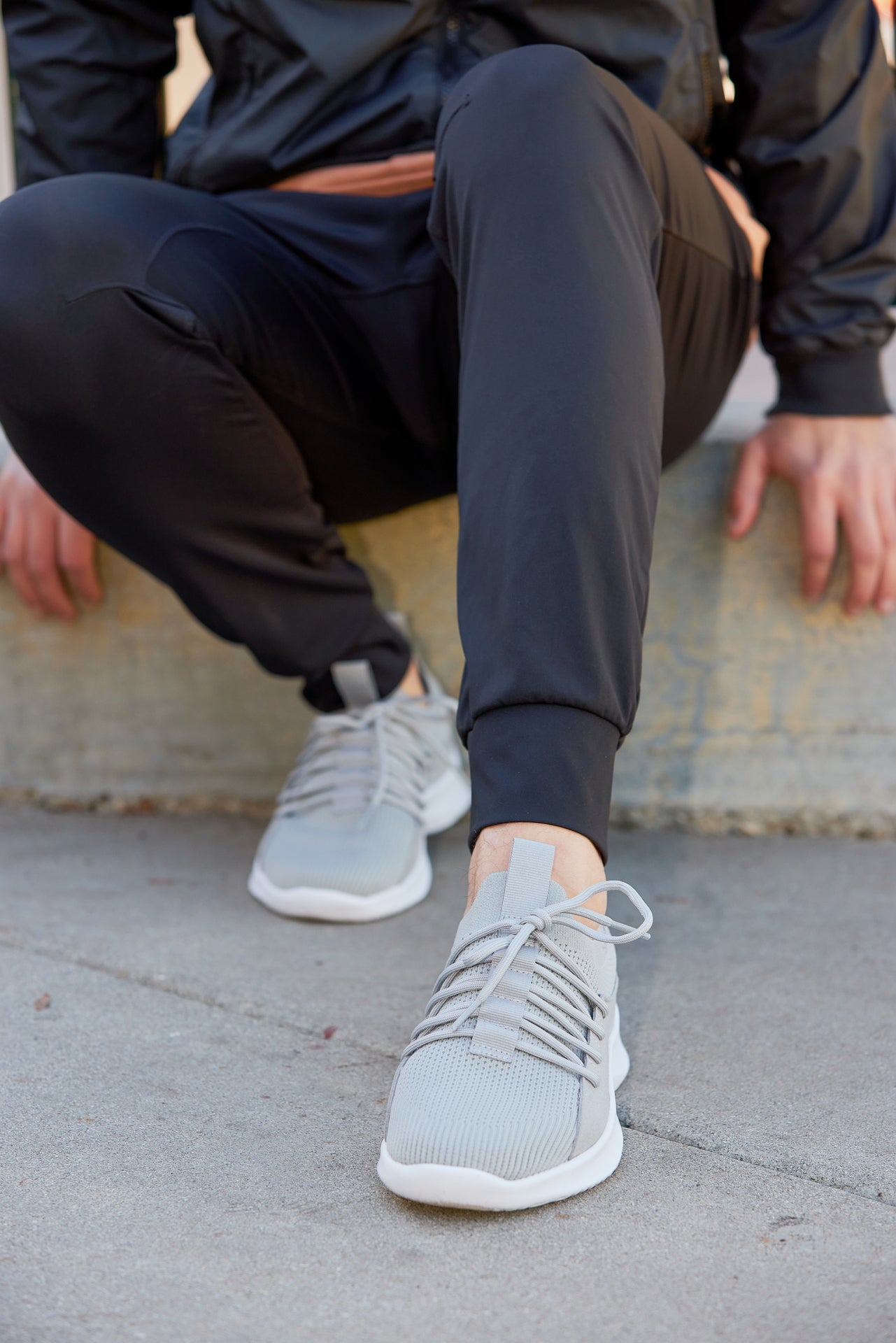 CALTO - Q134 - 2.4 Inches Taller (Light Gray/White Sole) - Ultra Lightweight Sneakers - WonderingCloth