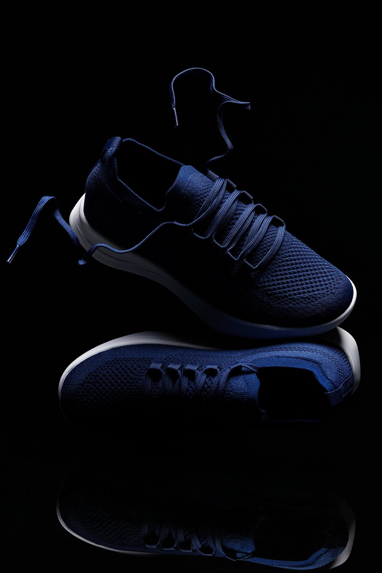 CALTO - QA063 - 2.4 Inches Taller (Navy/White Sole) - Lightweight Knitted Sneakers - WonderingCloth