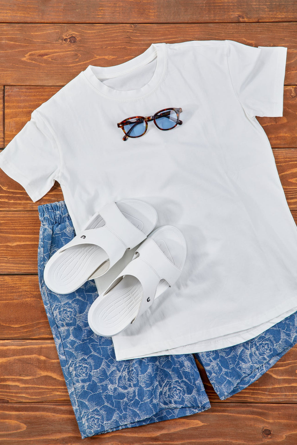 CALTO - X1656 - 2 Inches Taller (White/Grainy White) - WonderingCloth