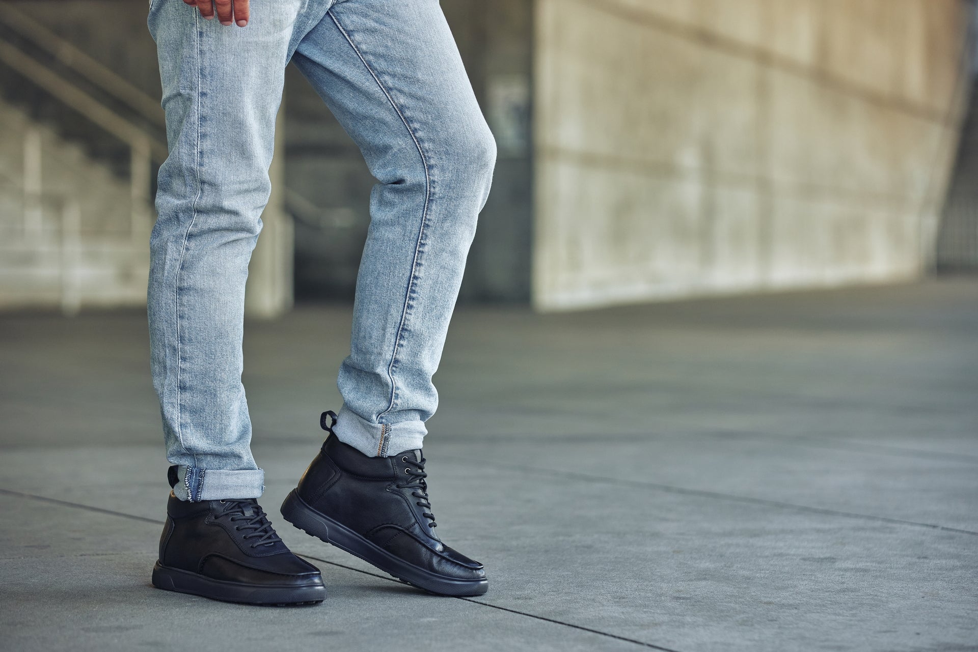 CALTO - Y7112 - 2.8 Inches Taller (Black) - Nappa Leather Moc-Toe Sneak-Boots - WonderingCloth