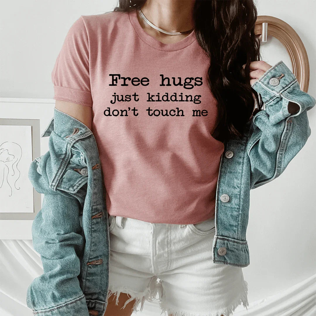 Free Hugs Tee - WonderingCloth