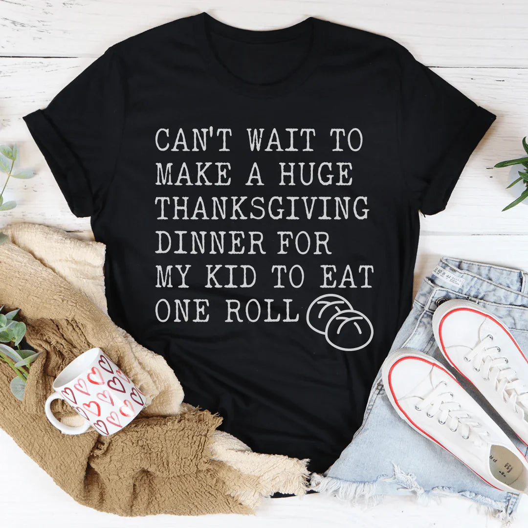 Huge Thanksgiving Dinner Tee - WonderingCloth
