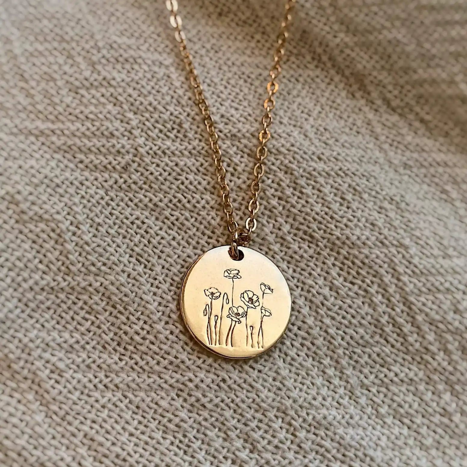 Poppy Necklace - WonderingCloth