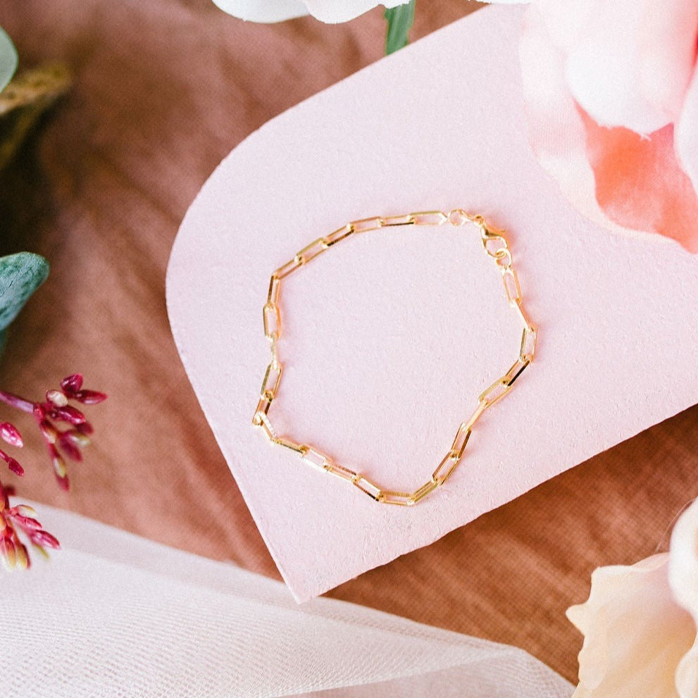Madeline Gold Filled Paperclip Bracelet - WonderingCloth