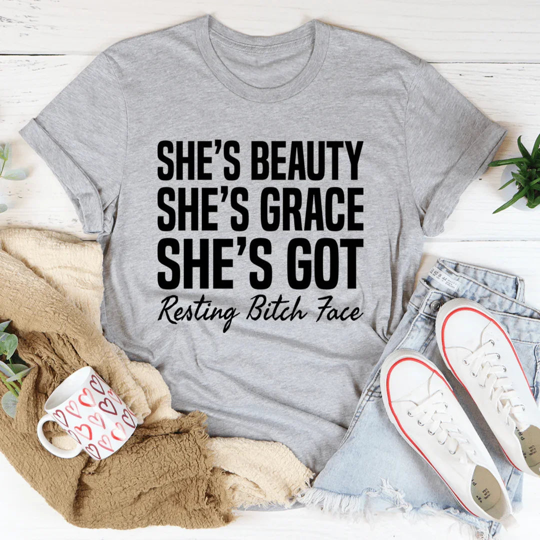 She's Beauty She's Grace Tee - WonderingCloth