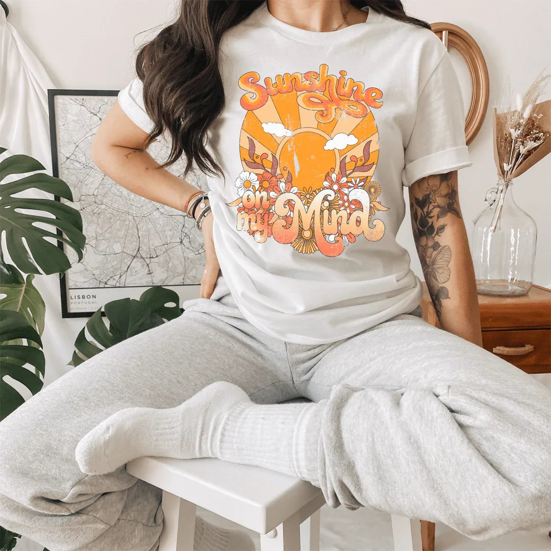 Sunshine On My Mind Tee - WonderingCloth