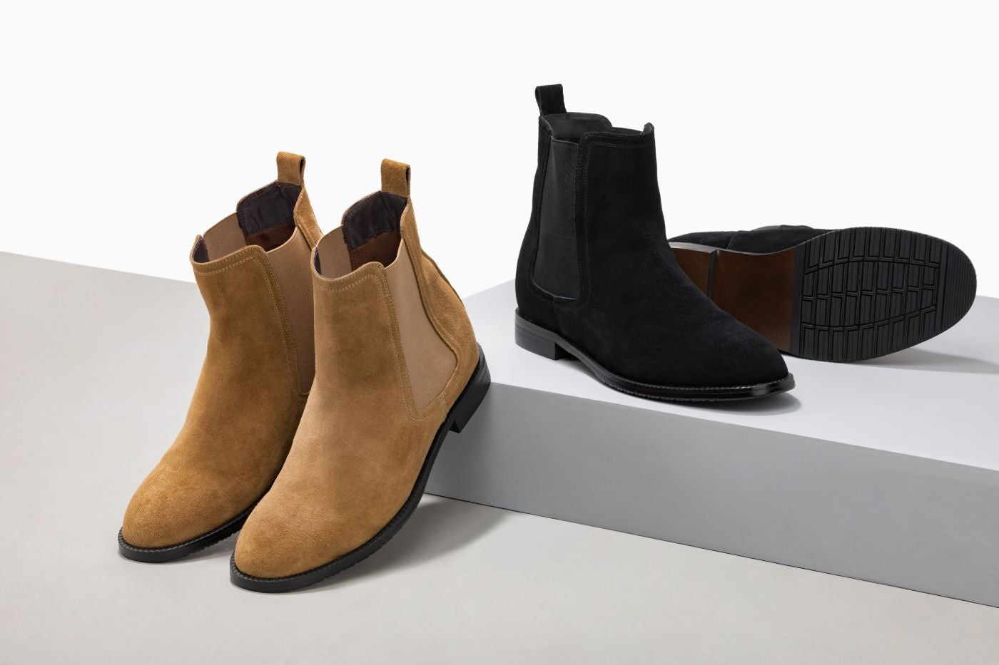 CALTO - K33090 - 2.9 Inches Taller (Black) - Suede Chelsea Boot - WonderingCloth